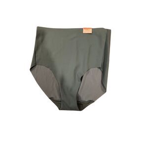 Cacique Full Brief Invisible Edge 14/16‎  Blue/Teal NWT